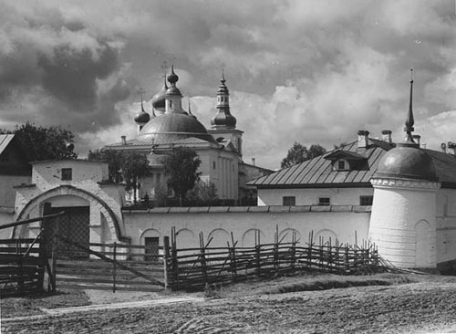 Вид церкви Горицкого монастыря в г.Переславль-Залесском. 1910 г.